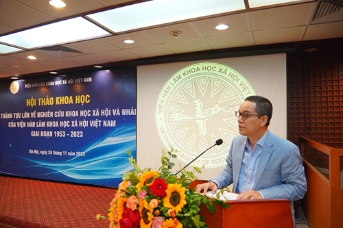 Hình ảnh: Hội thảo khoa học “Những thành tựu lớn về nghiên cứu khoa học xã hội và nhân văn của Viện Hàn lâm Khoa học xã hội Việt Nam giai đoạn 1953-2023” số 7