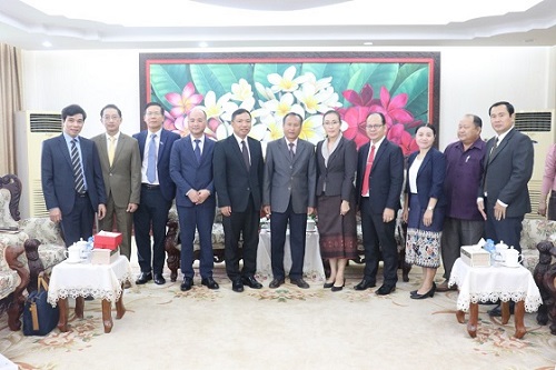 Đoàn công tác của Viện Hàn lâm Khoa học xã hội Việt Nam thăm và làm việc tại Lào