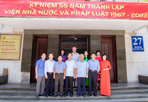 Hội thảo khoa học “Phát triển khoa học pháp lý ở Việt Nam hiện nay” và Lễ kỷ niệm 55 năm ngày thành lập Viện Nhà nước và Pháp luật
